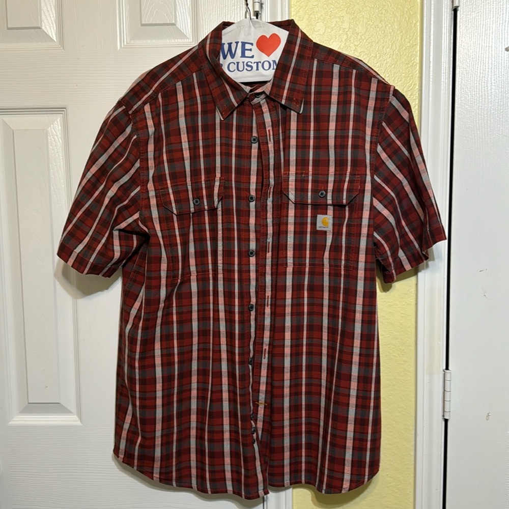 Carhartt red plaid short sleeve shirt large